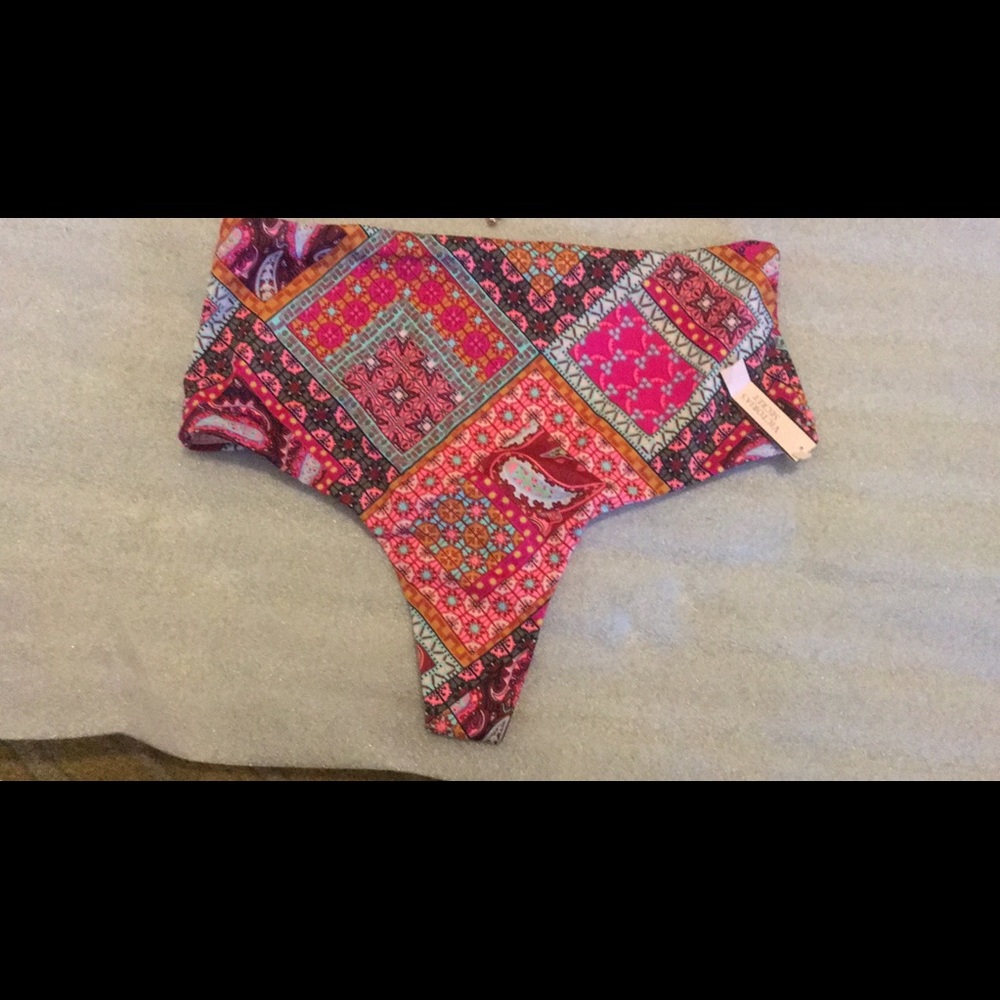 Victoria’s Secret Thong Bikini - size Medium.